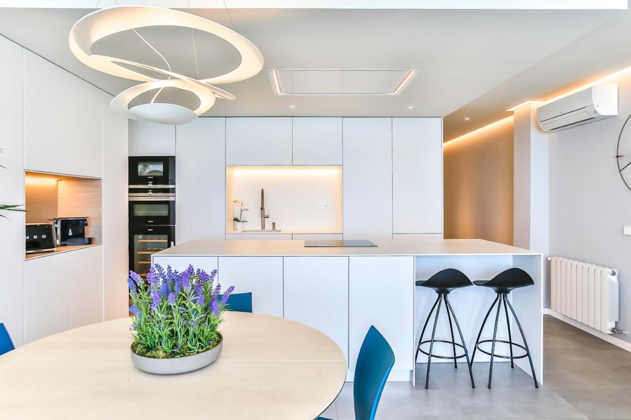 Magnifico Apartamento - Primera Linea De Mar Calafell Eksteriør billede