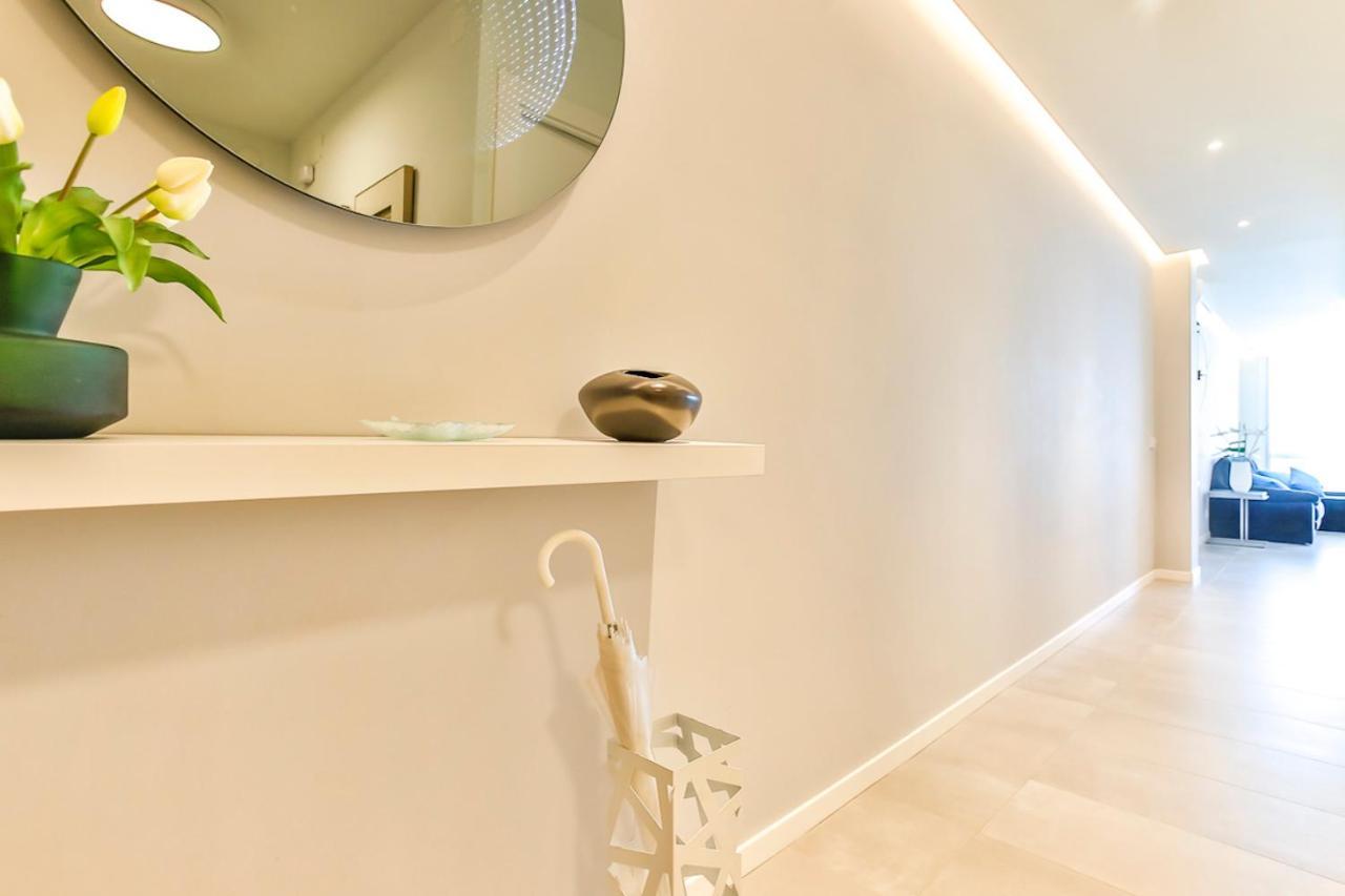 Magnifico Apartamento - Primera Linea De Mar Calafell Eksteriør billede